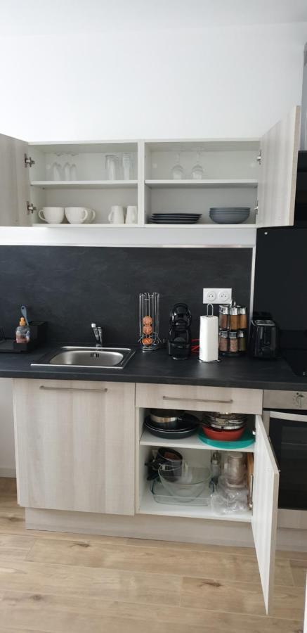 L'Aurore Doree, Duplex Renove - Parking Prive - Wifi Gratuit Leilighet Saint-Quentin  Eksteriør bilde